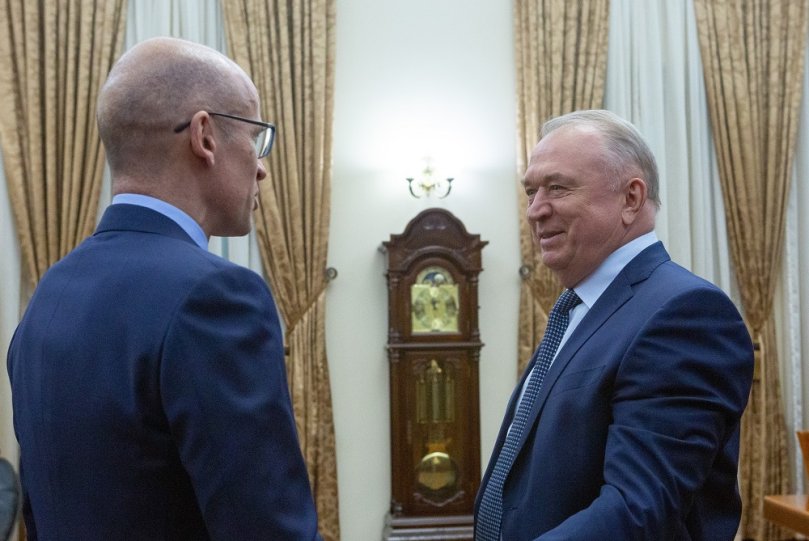 Сергей Катырин встретился с главой Удмуртской Республики Александром Бречаловым Сергей Катырин встретился с главой Удмуртской Республики Александром Бречаловым