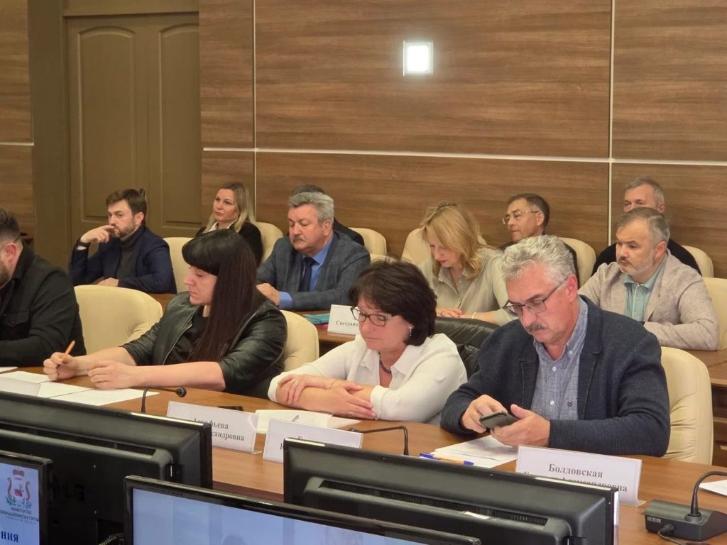 В Смоленске обсудили внедрение регионального Корпоративного демографического стандарта