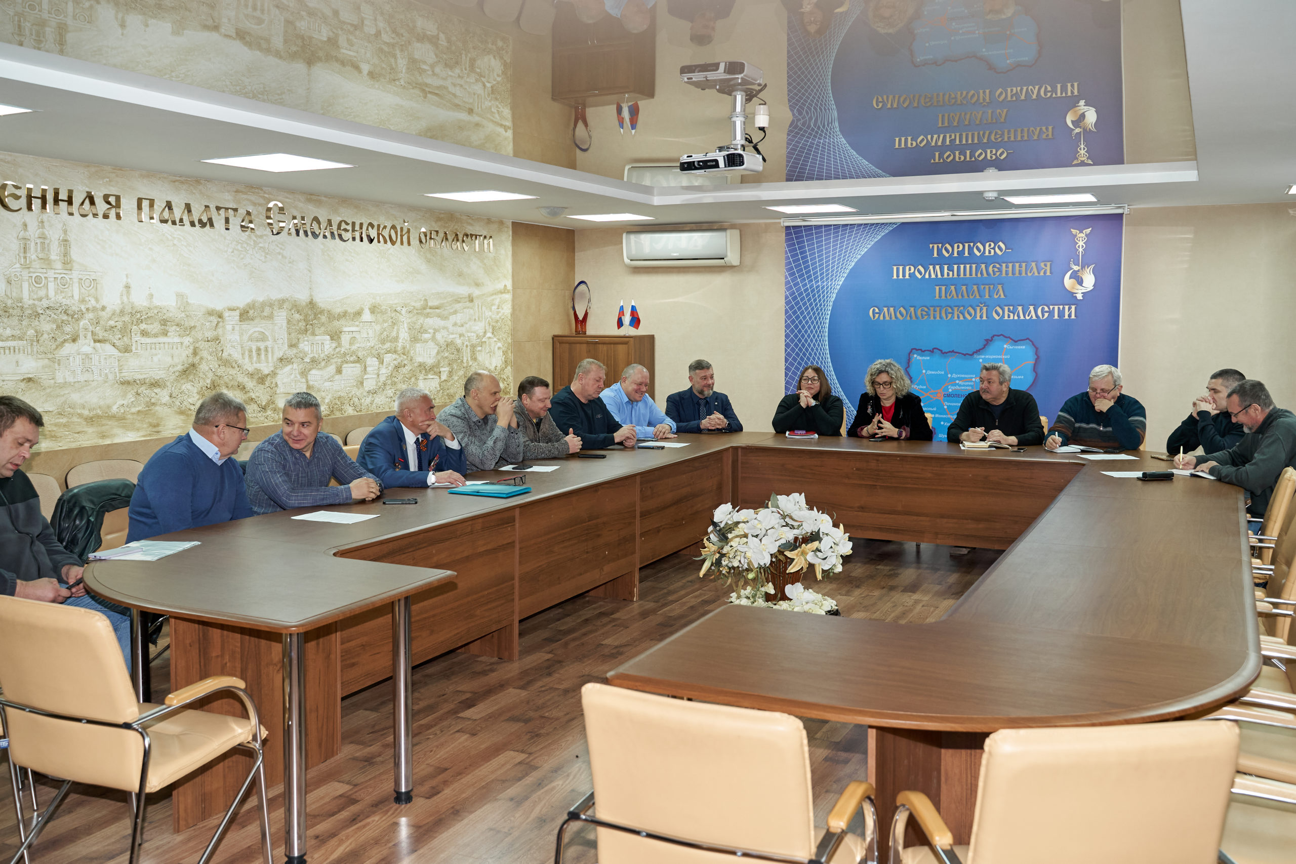 ТПП Смоленской области обсудила новые требования к охранным организациям и безопасность школ и детских садов